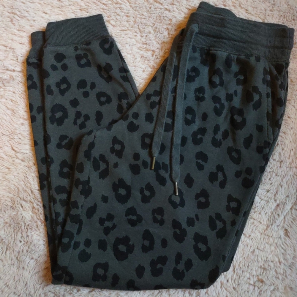 Old navy joggers